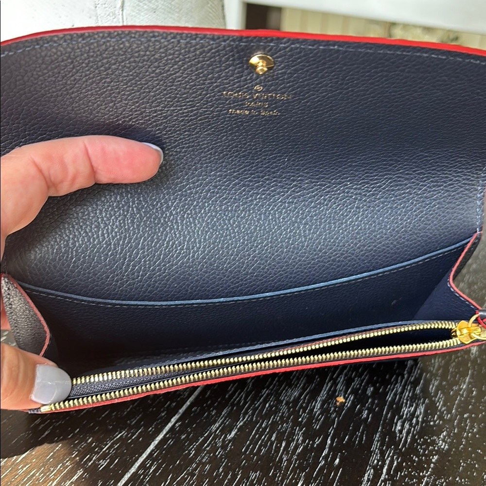 Louis Vuitton Navy empreinte wallet - Picture 8 of 10